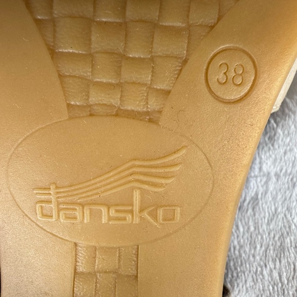 Dansko Deandra Studded Leather Block Heel Sandals in Tan Size 7.5 US/ 38 EU - Picture 9 of 12